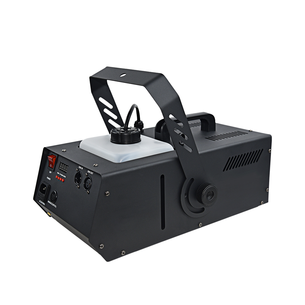 B04  fog machine