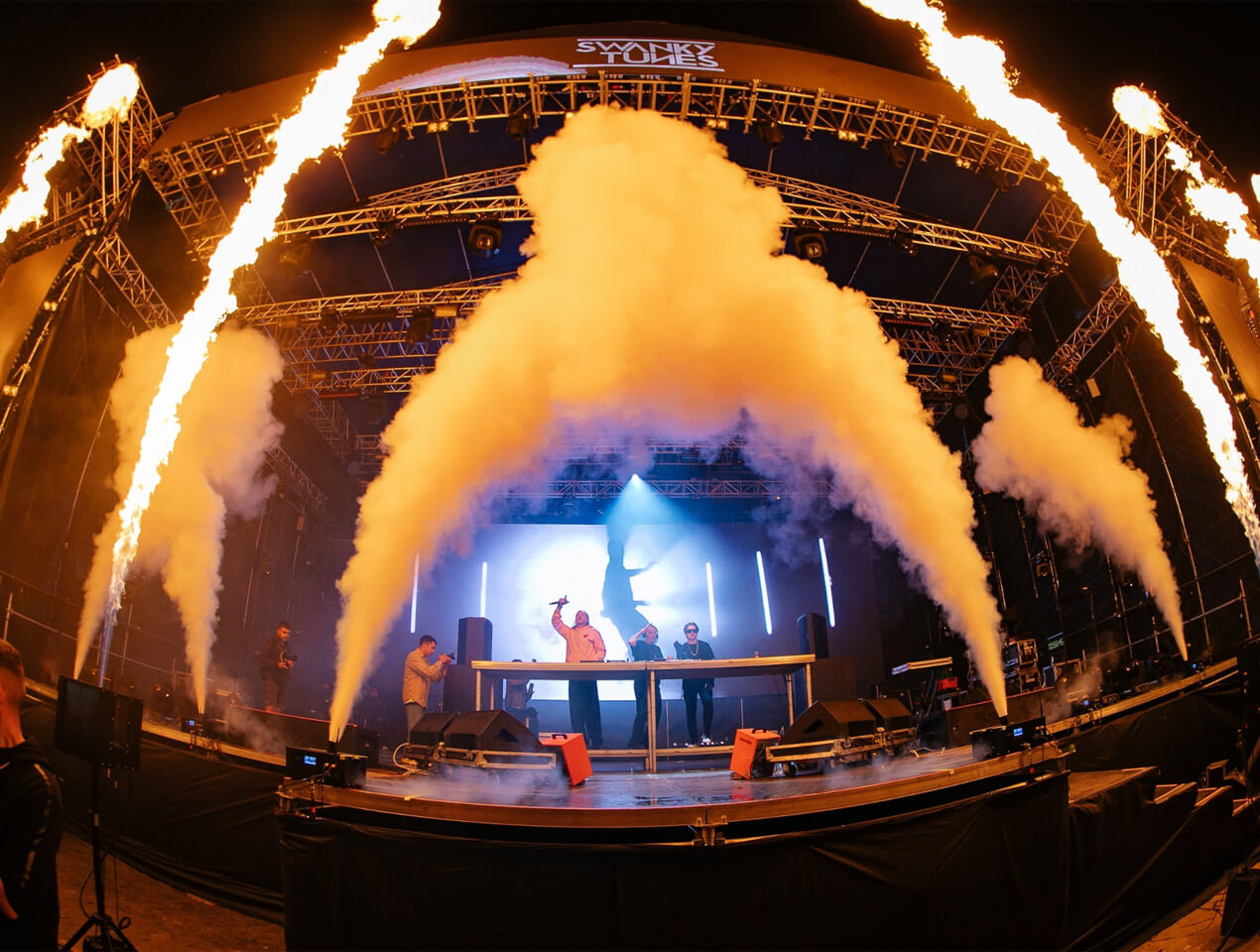 remote control smoke machine